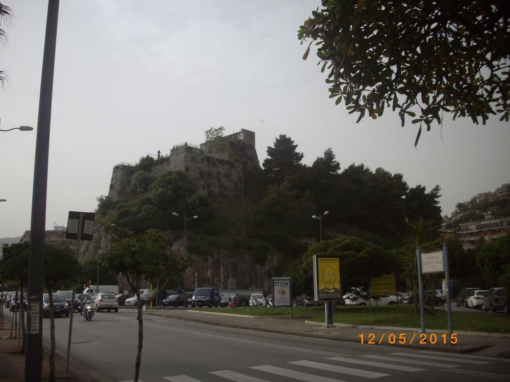 船锚塔楼住宿加早餐旅馆 萨莱诺 外观 照片